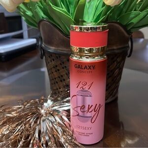 Galaxy Gold Products 121 Sexy Perfume Spray - Red and Gold